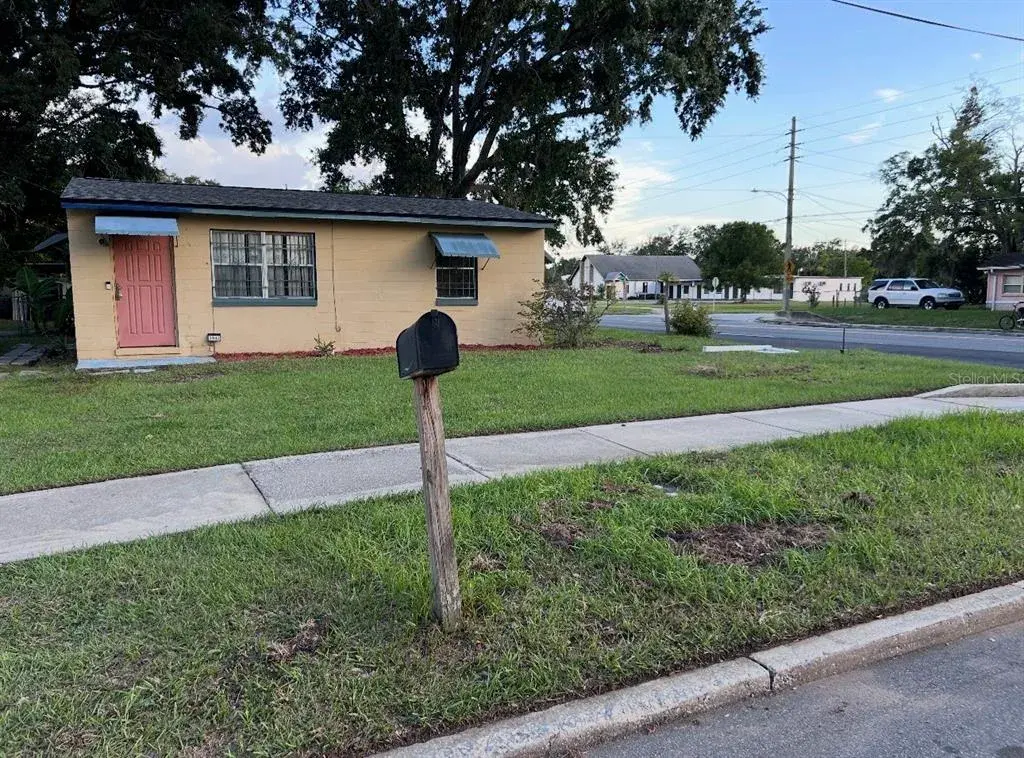 3942 Wells Street N, Orlando, FL, 32805