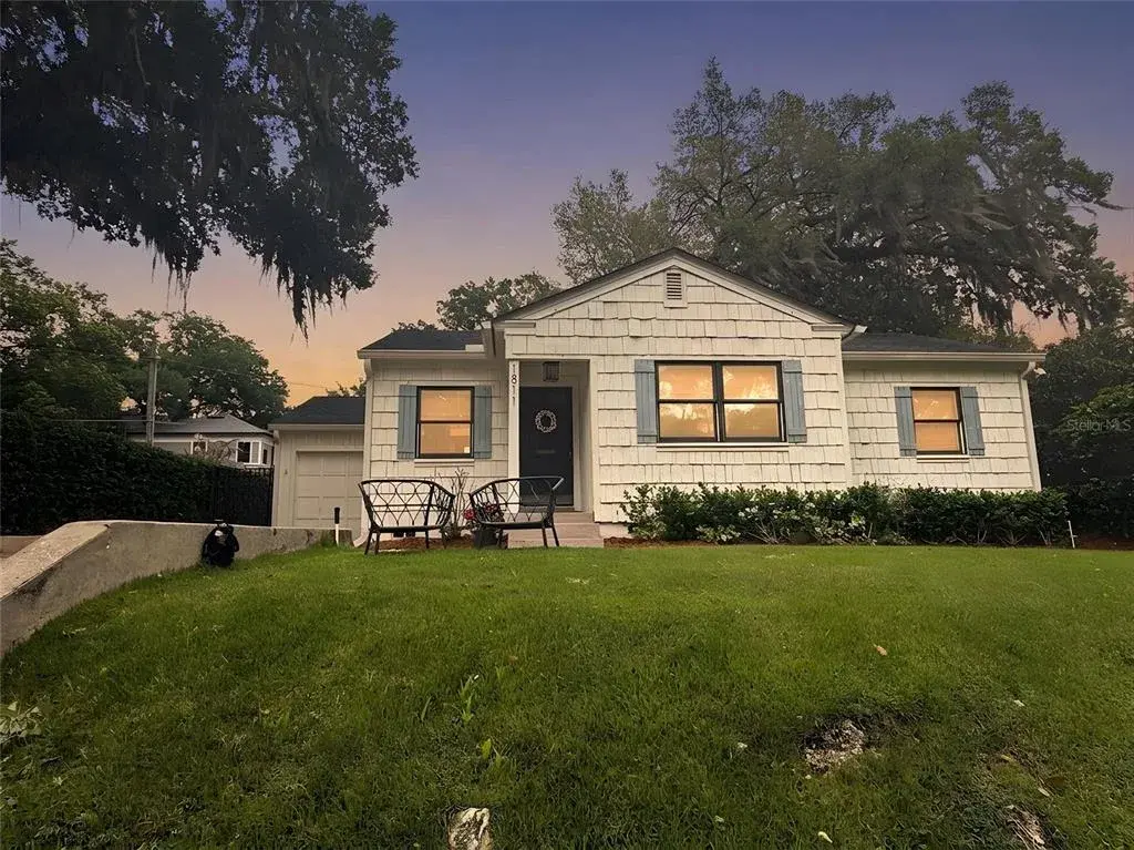 1811 University Drive, Orlando, FL, 32804