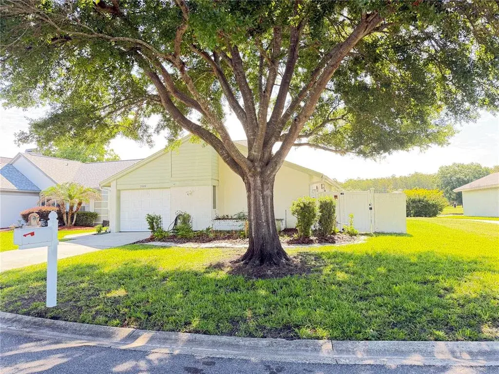 2899 Autumn Green Drive, Orlando, FL, 32822