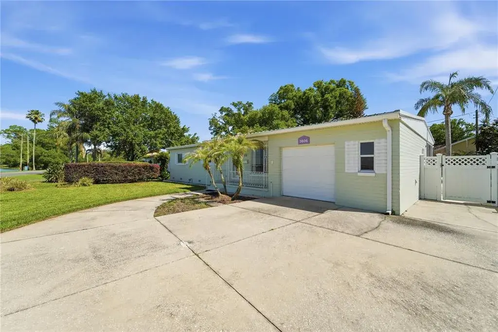 3606 Lake Underhill Road, Orlando, FL, 32803