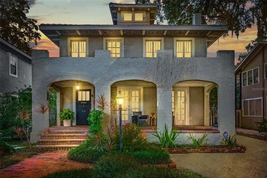 210 Phillips Place, Orlando, FL, 32806