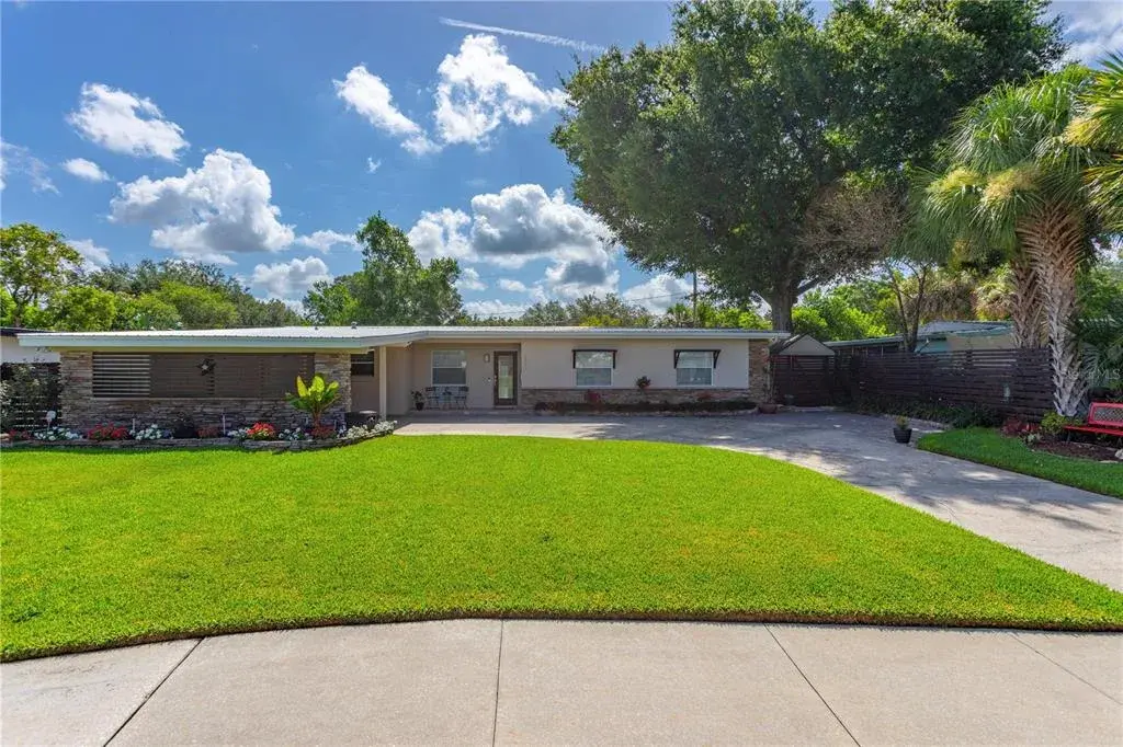 1327 Roscomare Avenue, Orlando, FL, 32806