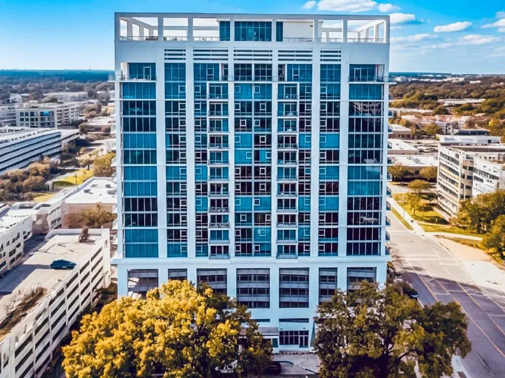 Front view of Star Tower