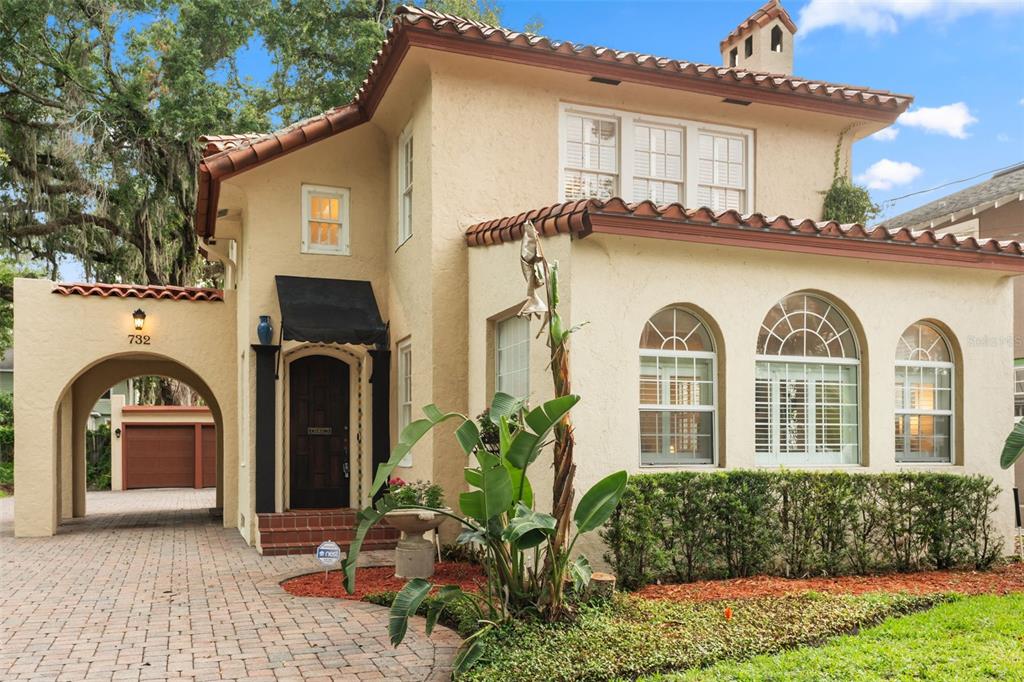 732 Edgewater Drive, Orlando, FL, 32804
