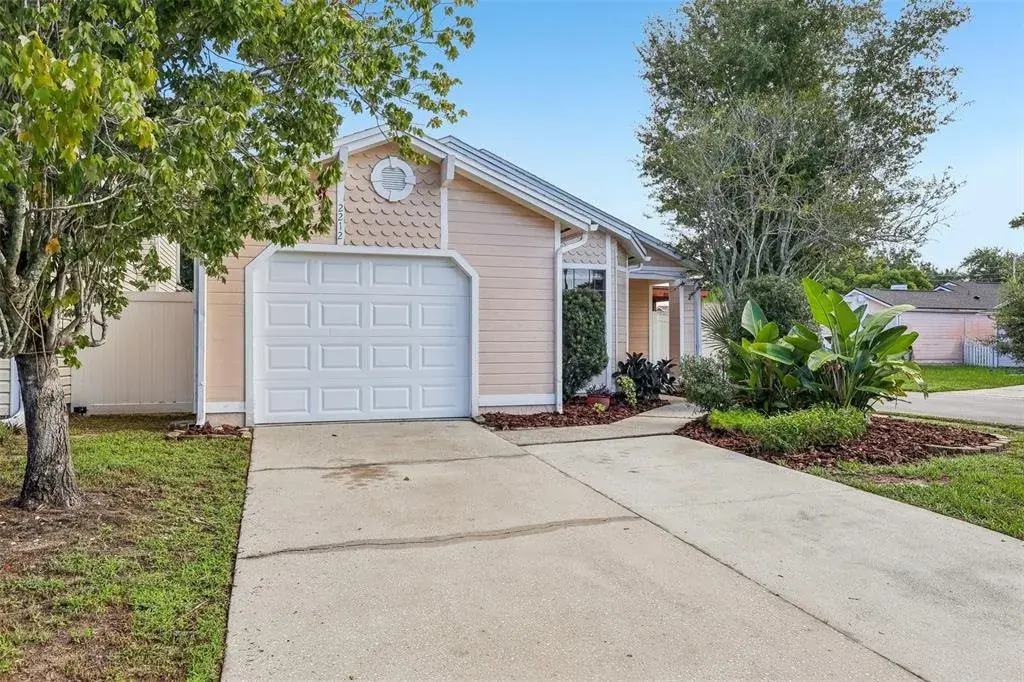 Property for sale at 2212 FAXTON COURT, ORLANDO, FL, 32812