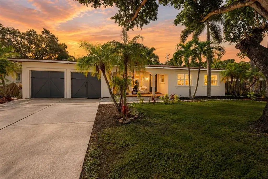 Property for sale at 3138 W EUCLID AVENUE, TAMPA, FL, 33629