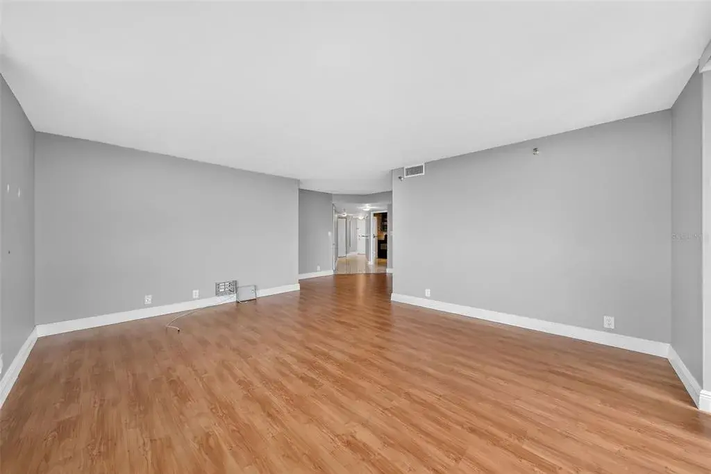 Property for sale at 400 E COLONIAL DRIVE UNIT 1604, ORLANDO, FL, 32803