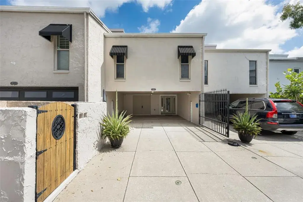 Property for sale at 716 S BREVARD AVENUE, TAMPA, FL, 33606