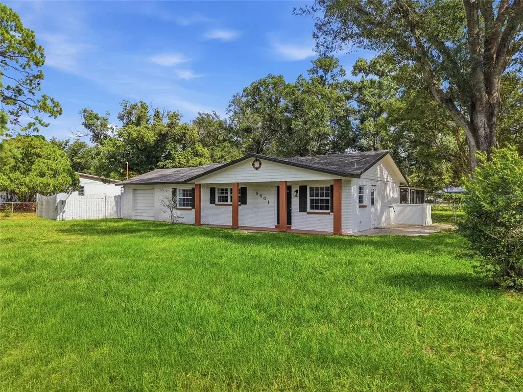 Property for sale at 9401 N ROME CIRCLE, TAMPA, FL, 33612