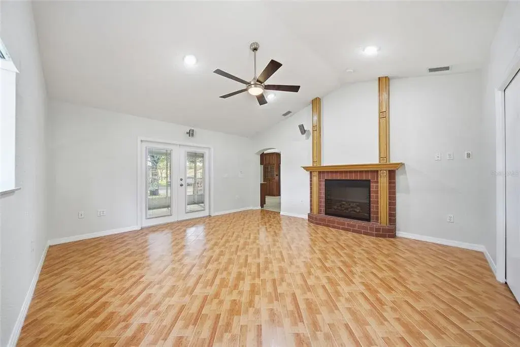 Property for sale at 9401 N ROME CIRCLE, TAMPA, FL, 33612