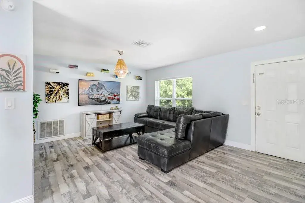 Property for sale at 5005 E 110TH AVENUE, TAMPA, FL, 33617