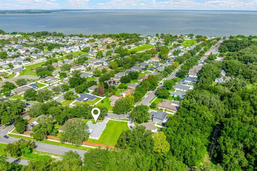 Community dock on Lake Apopka!