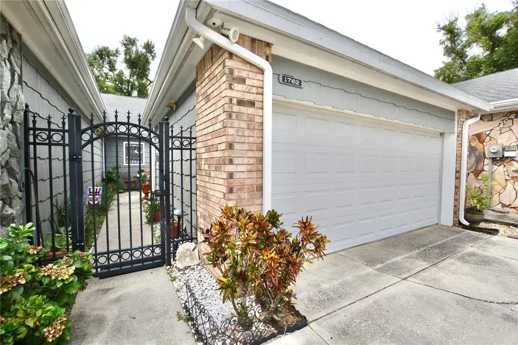Property for sale at 1762 CASTLE ROCK ROAD, TAMPA, FL, 33612