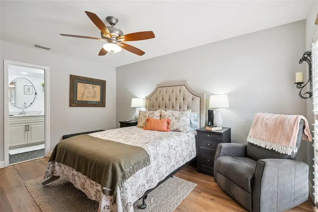 Secondary bedroom With Insuite