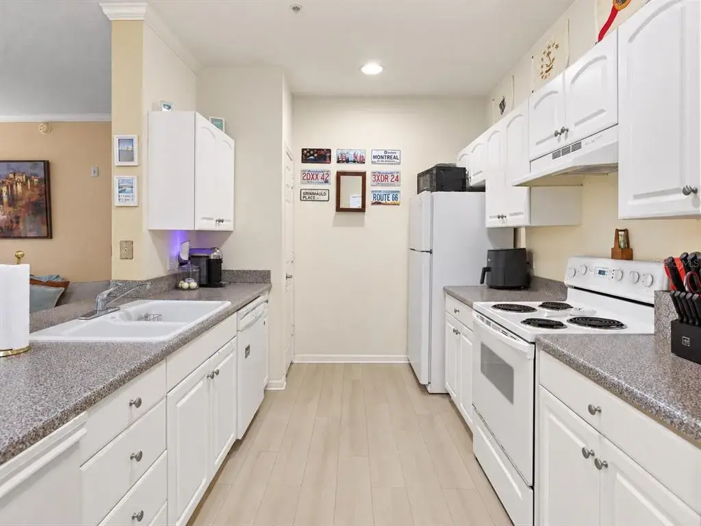 Property for sale at 860 N ORANGE AVENUE UNIT 323, ORLANDO, FL, 32801