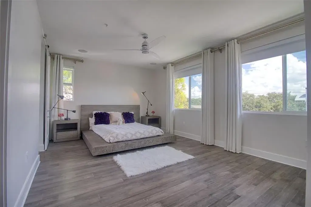 Property for sale at 3100 W PAUL AVENUE UNIT 2, TAMPA, FL, 33611