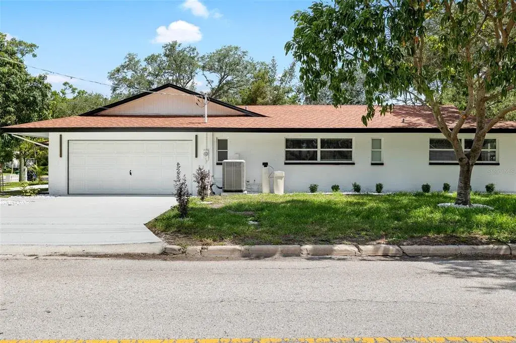Property for sale at 2306 S SAN JOSE CIRCLE, TAMPA, FL, 33629