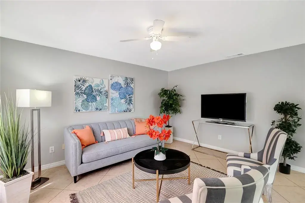 Property for sale at 3908 E HENRY AVENUE, TAMPA, FL, 33610