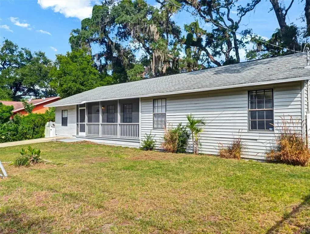 Screened Front Porch