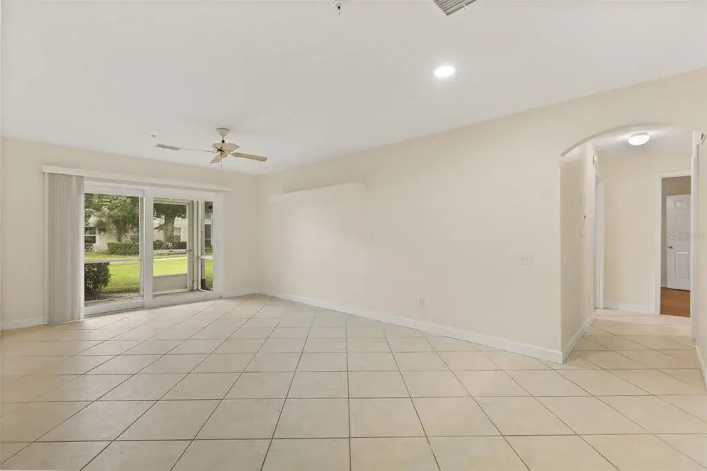 Property for sale at 3930 SOUTHPOINTE DRIVE UNIT 205, ORLANDO, FL, 32822
