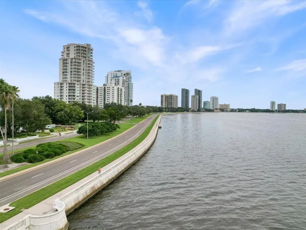 Property for sale at 4950 BAYSHORE BOULEVARD UNIT 28, TAMPA, FL, 33611