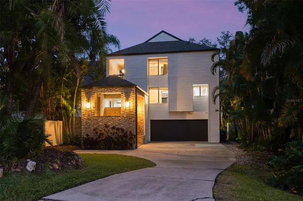 Property for sale at 4035 N RIVER VIEW AVENUE, TAMPA, FL, 33607