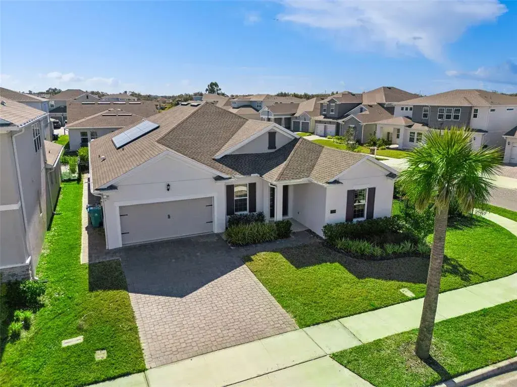 Welcome Home! Beautiful Florida home with spacious outdoor living.
