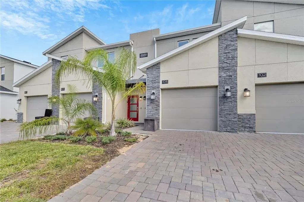 Property for sale at 8889 CABOT CLIFFS DRIVE UNIT 104, DAVENPORT, FL, 33896