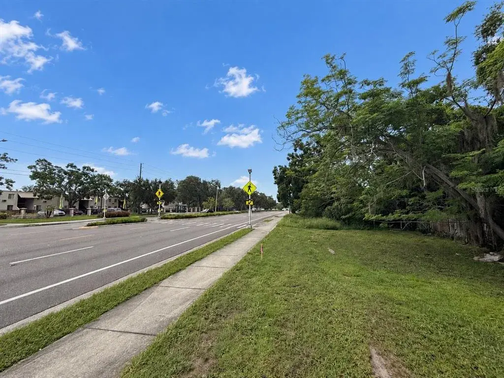 Property for sale at 7520 N 40TH STREET, TAMPA, FL, 33604