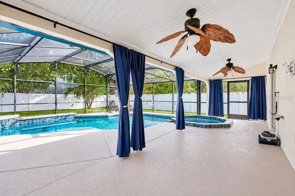 Property for sale at 204 HARBOR DRIVE, WINTER GARDEN, FL, 34787
