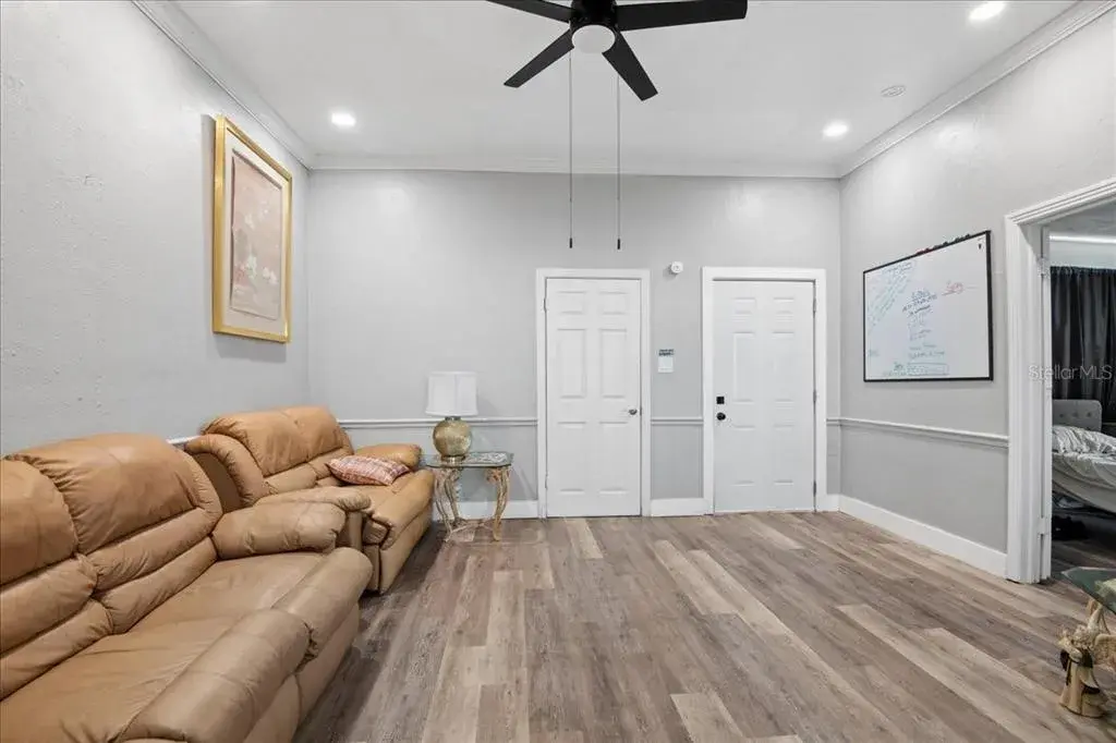Property for sale at 3001 W CHESTNUT STREET, TAMPA, FL, 33607
