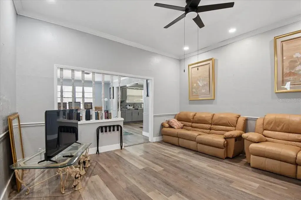 Property for sale at 3001 W CHESTNUT STREET, TAMPA, FL, 33607
