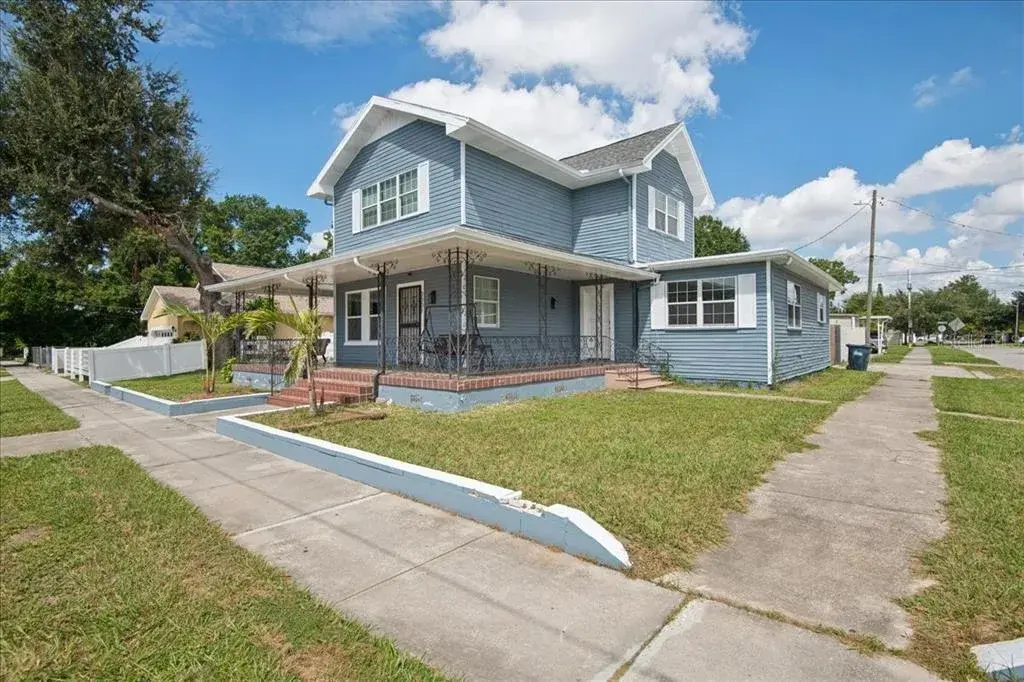 Property for sale at 3001 W CHESTNUT STREET, TAMPA, FL, 33607
