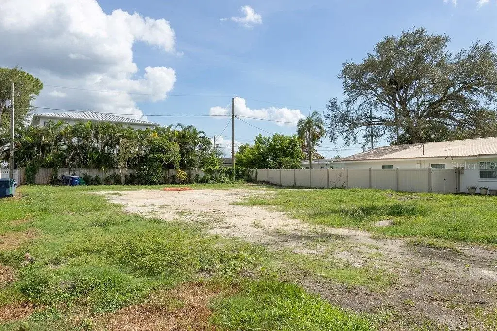 Property for sale at 621 HUDSON AVENUE, TAMPA, FL, 33606