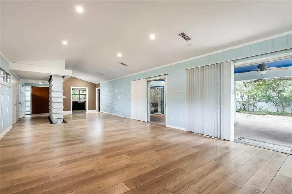 Property for sale at 3220 TRADEWINDS TRAIL, ORLANDO, FL, 32805