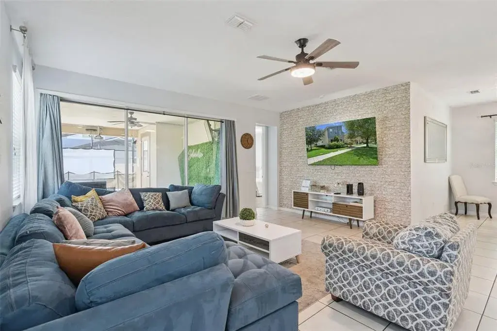 Property for sale at 1633 NASSAU POINT TRAIL, KISSIMMEE, FL, 34747