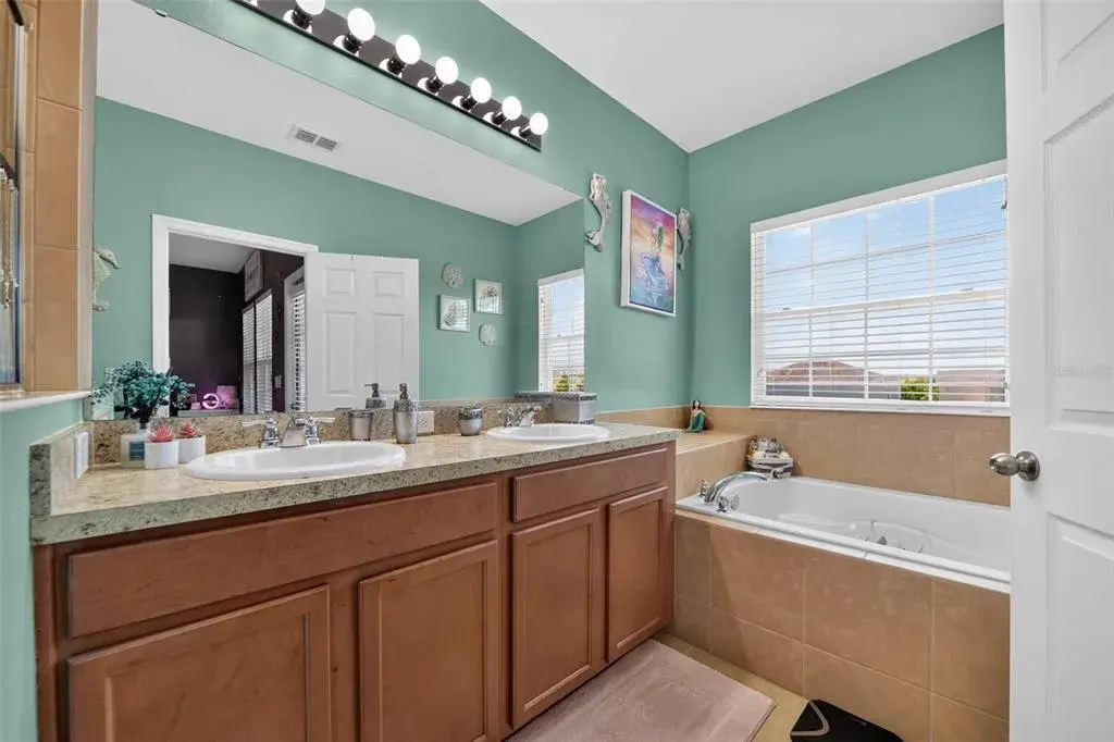 Property for sale at 5863 CYPRESS HILL ROAD, WINTER GARDEN, FL, 34787