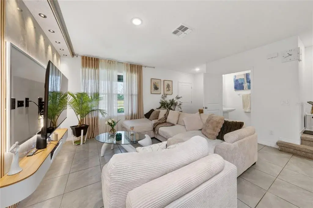 Property for sale at 15140 WINDFLOWER ALLEY, WINTER GARDEN, FL, 34787