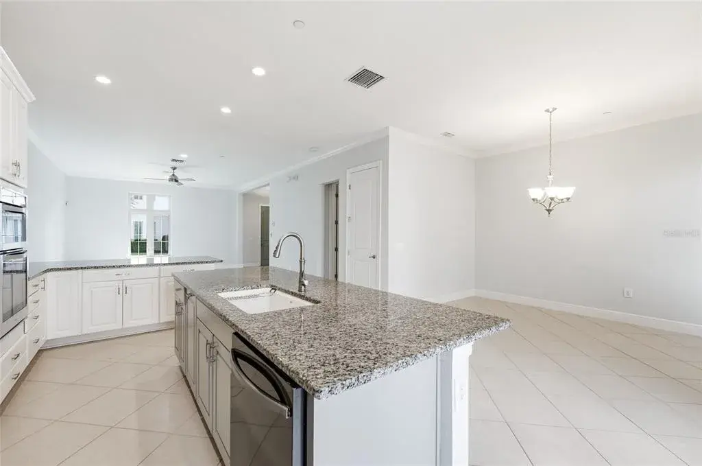 Property for sale at 8807 FOUNTAIN PALM ALY, WINTER GARDEN, FL, 34787