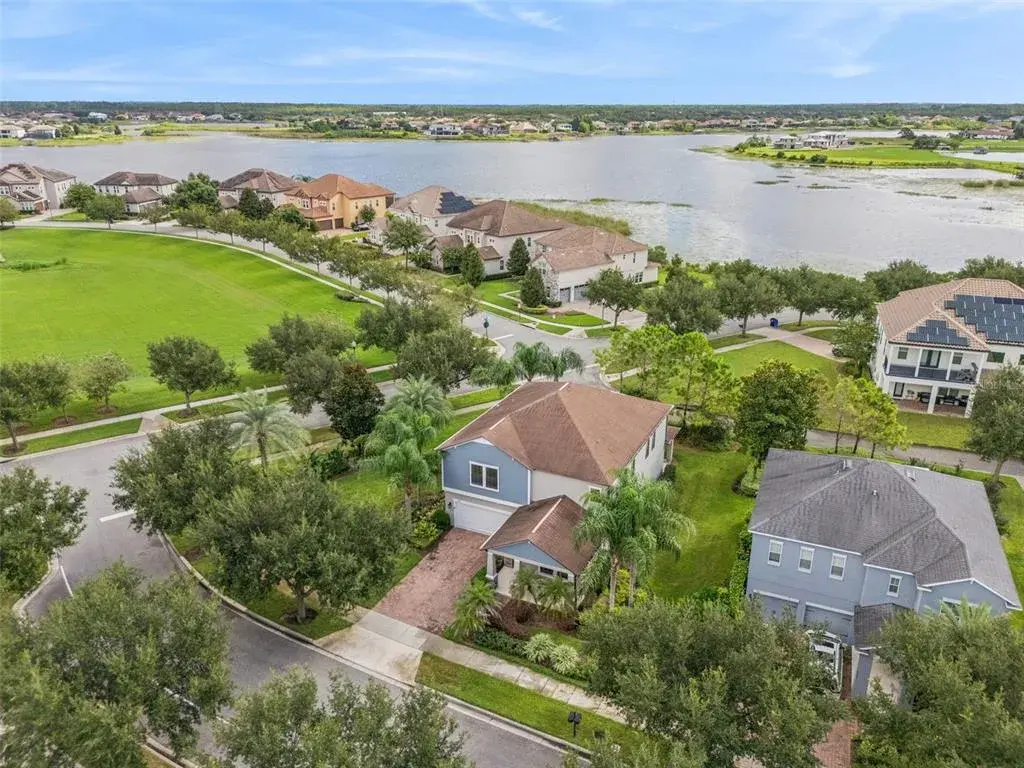 Oversized corner lot