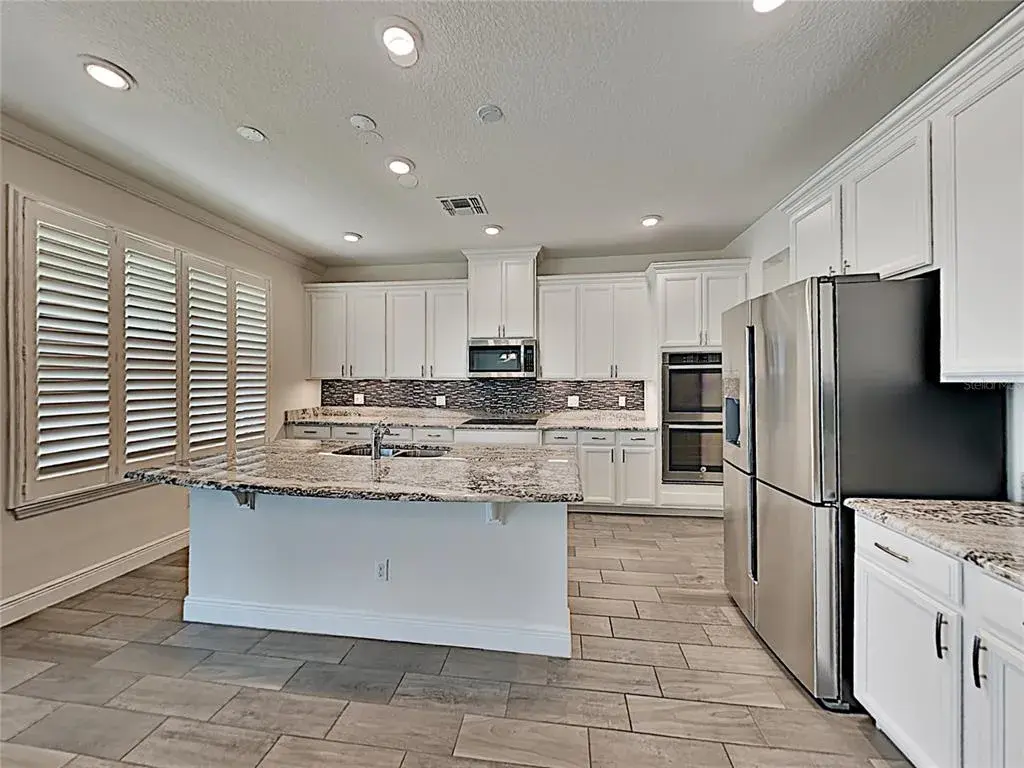 Property for sale at 8931 LOOKOUT POINTE DRIVE, WINDERMERE, FL, 34786