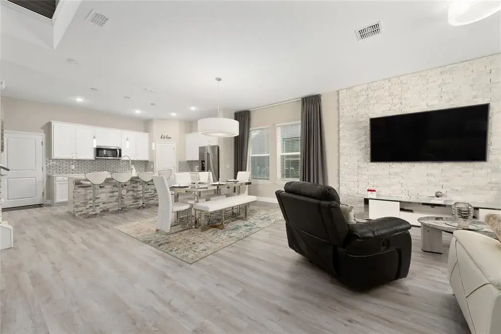 Property for sale at 11543 CHARNOCK DRIVE, WINDERMERE, FL, 34786
