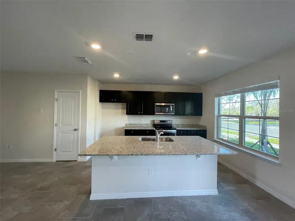Property for sale at 10119 SALT POINT DRIVE, WINTER GARDEN, FL, 34787