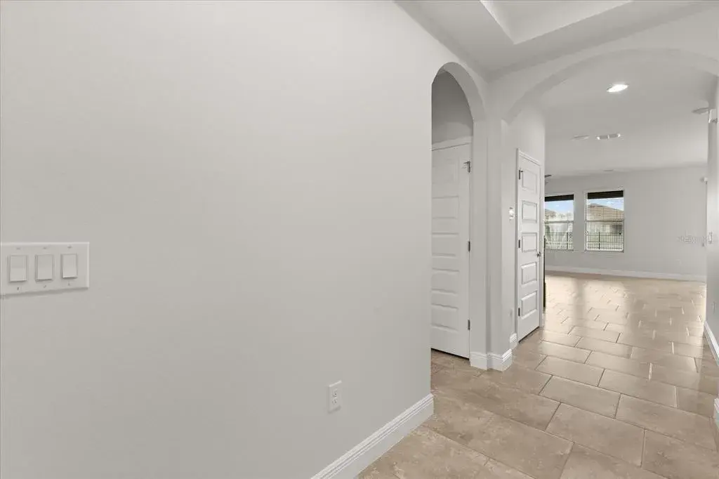 Front Entrance Hallway