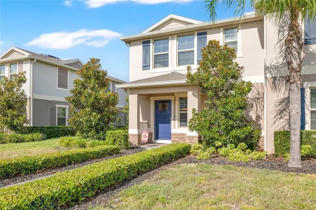 Townhome End Unit