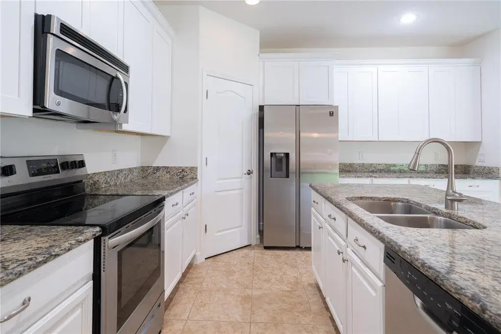 Property for sale at 15663 SIGNATURE DRIVE, WINTER GARDEN, FL, 34787
