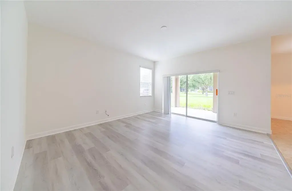 Property for sale at 15663 SIGNATURE DRIVE, WINTER GARDEN, FL, 34787