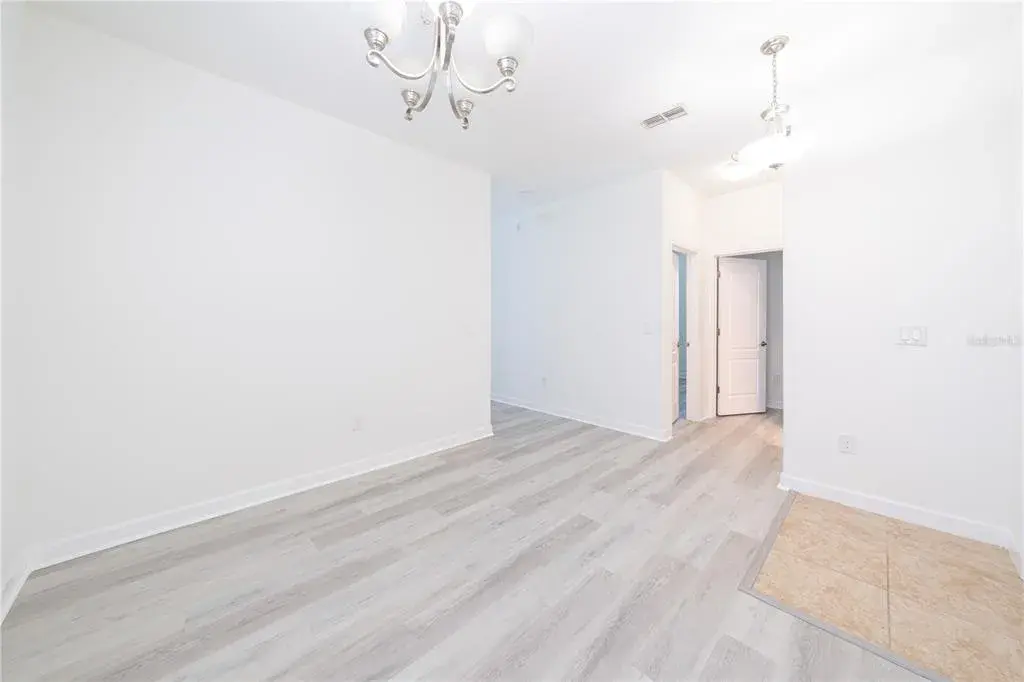 Property for sale at 15663 SIGNATURE DRIVE, WINTER GARDEN, FL, 34787