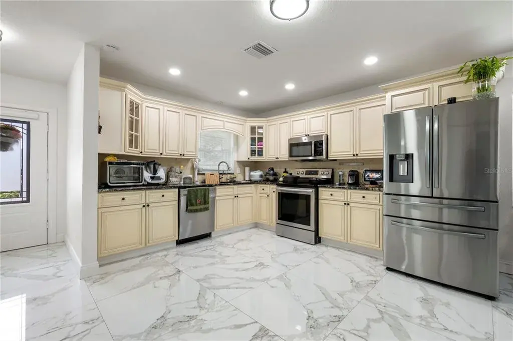 Property for sale at 2811 W OHIO AVENUE, TAMPA, FL, 33607