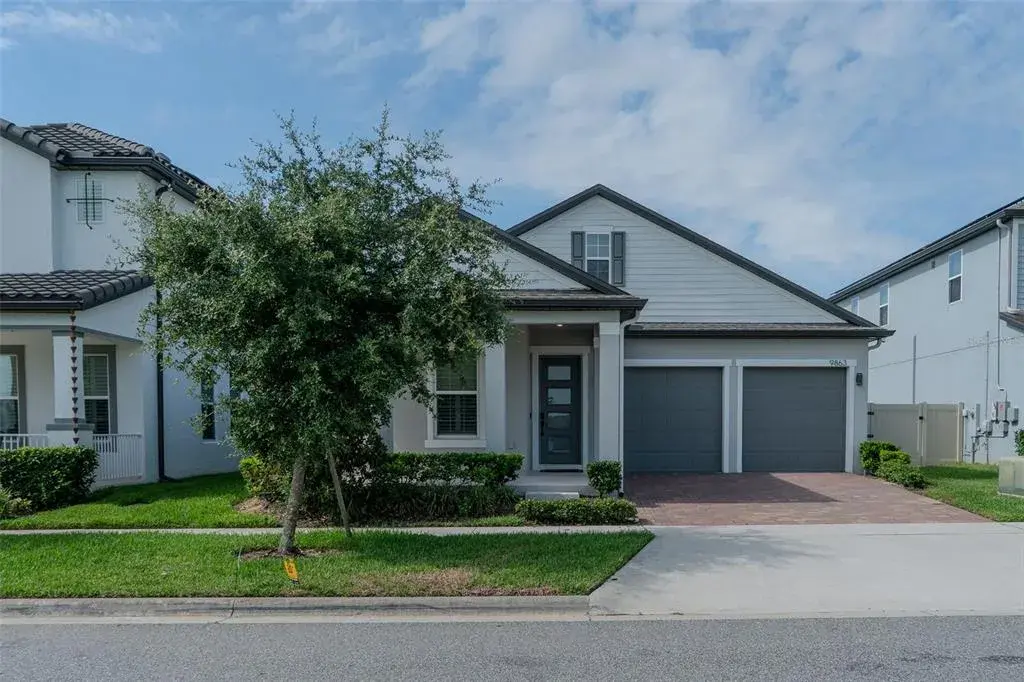 9863 Summerlake Groves Street, Winter Garden, FL, 34787